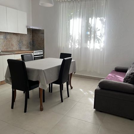 Apartment Patrik Бетина Екстериор снимка