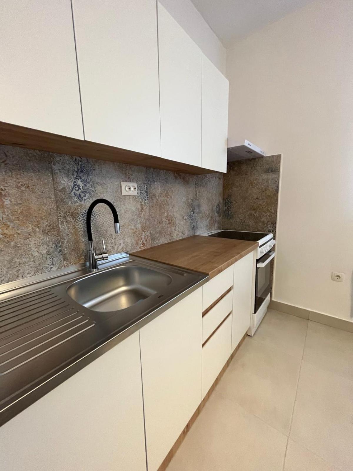Apartment Patrik Бетина Екстериор снимка