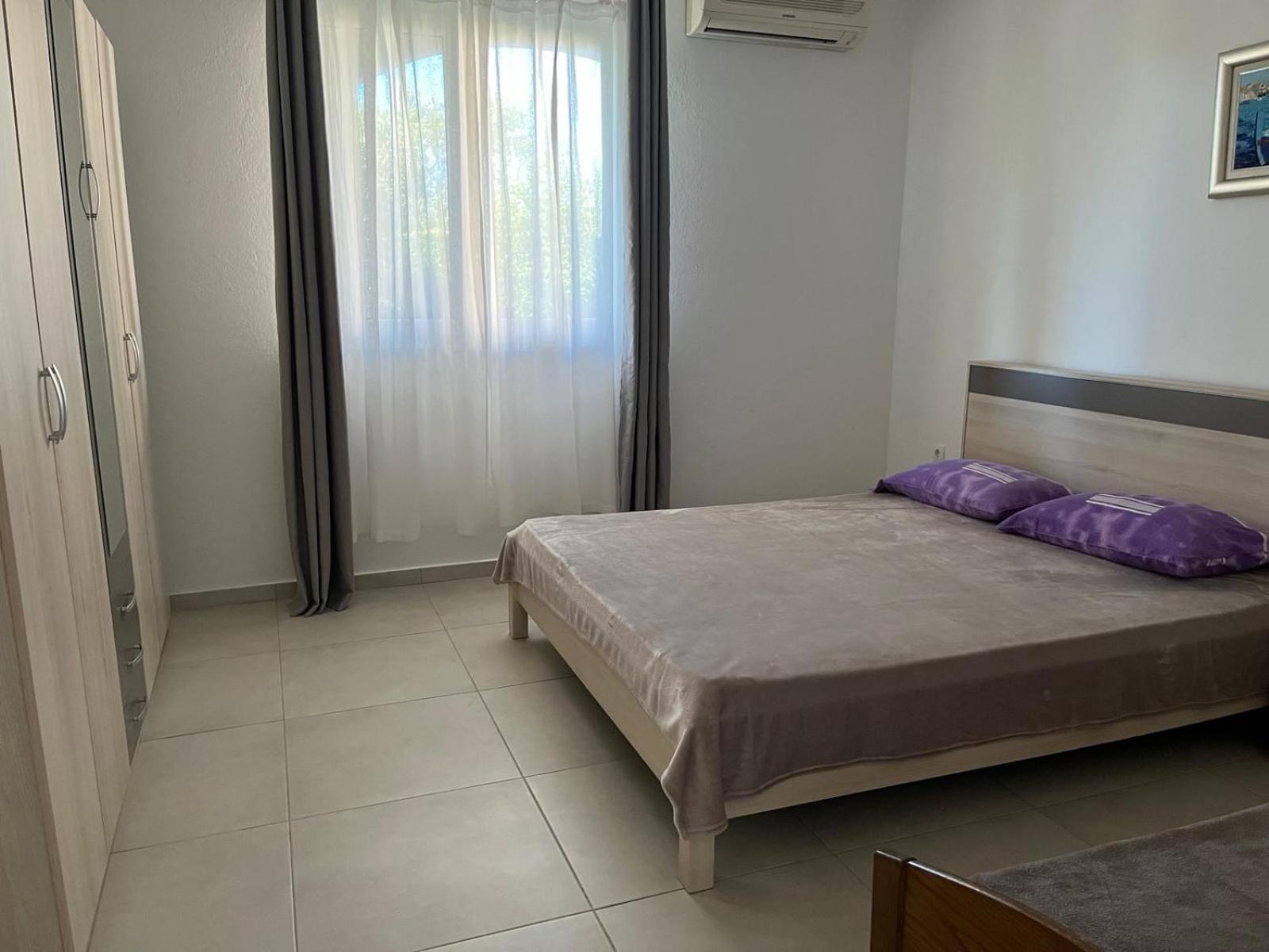 Apartment Patrik Бетина Екстериор снимка